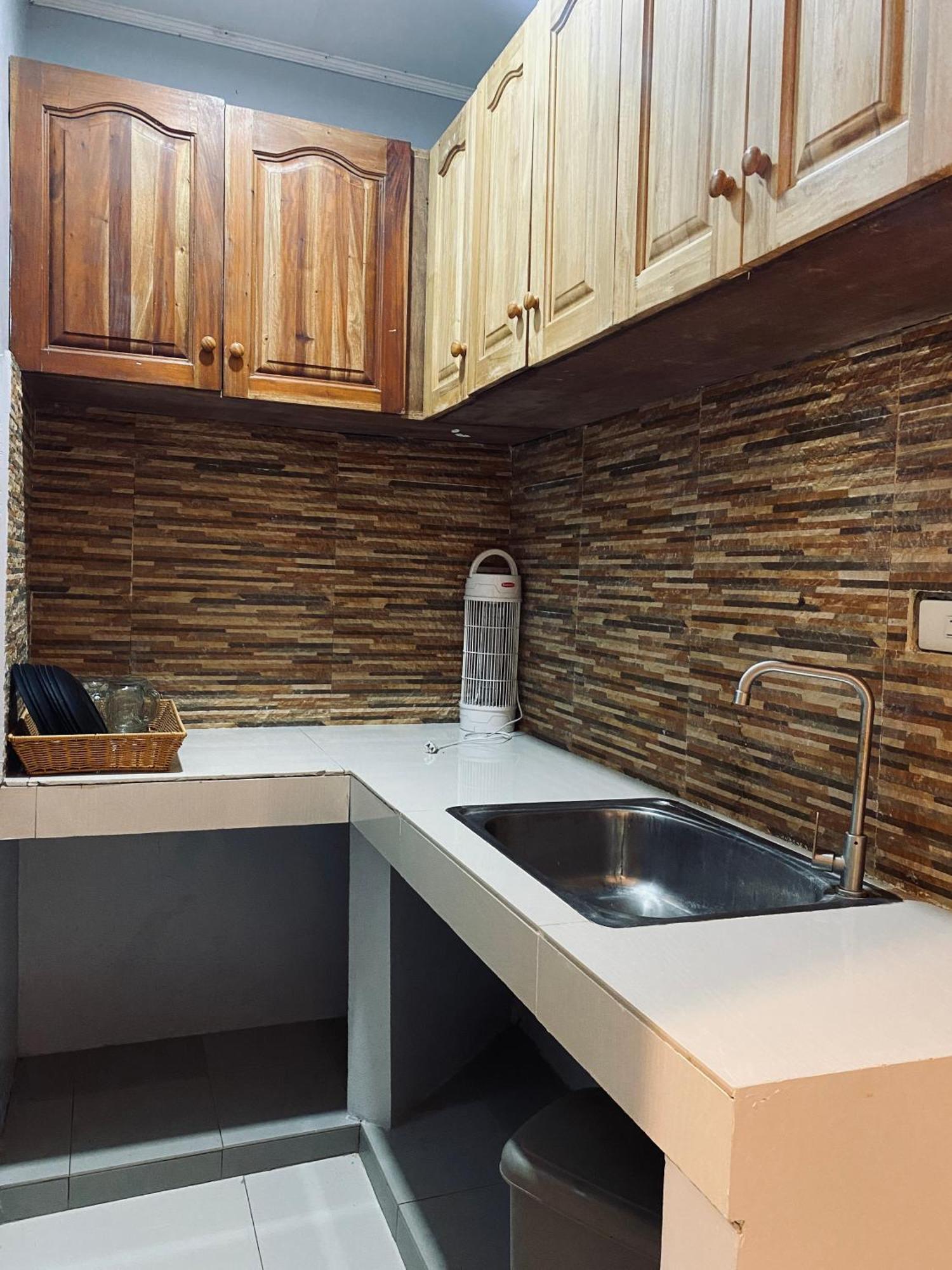 Lakayo Hillside Apartelle San Juan  Eksteriør bilde